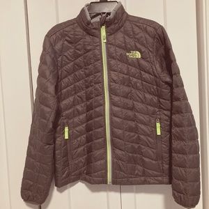 The North Face Boy's Thermoball Jacket size M (10-12)